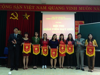 Khai mạc Hội thi giáo viên dạy giỏi cấp trường năm học 2013 - 2014